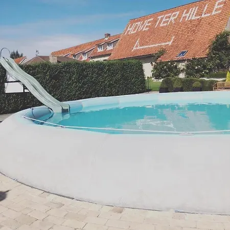 Hove Ter Hille *